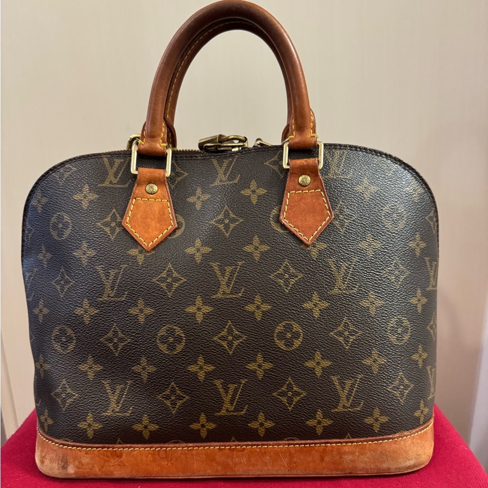 Louis Vuitton Vintage Alma PM